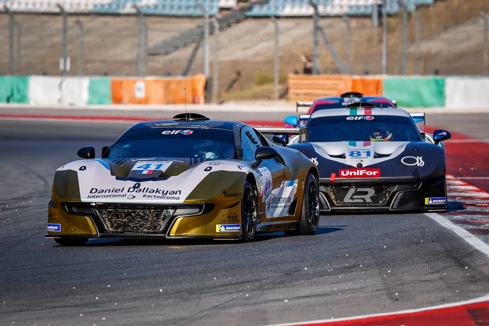 El Ligier al frente del grupo en Portimão